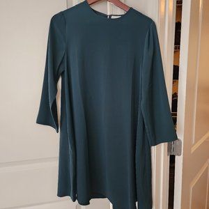 Oak and Fort Forest Green Dress